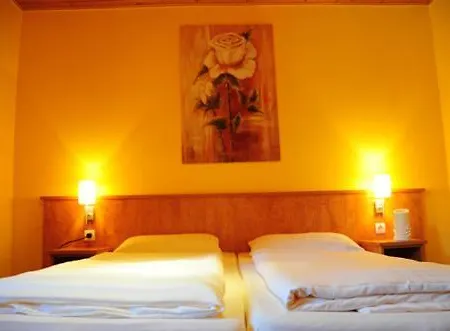 Schaeferhof 3*